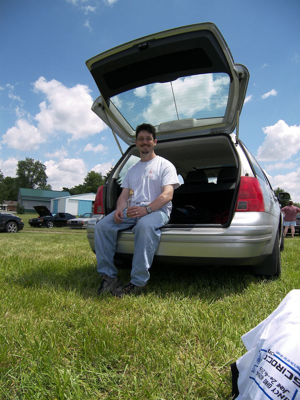 The new Jetta portable shade tree, and Jan Folkson
